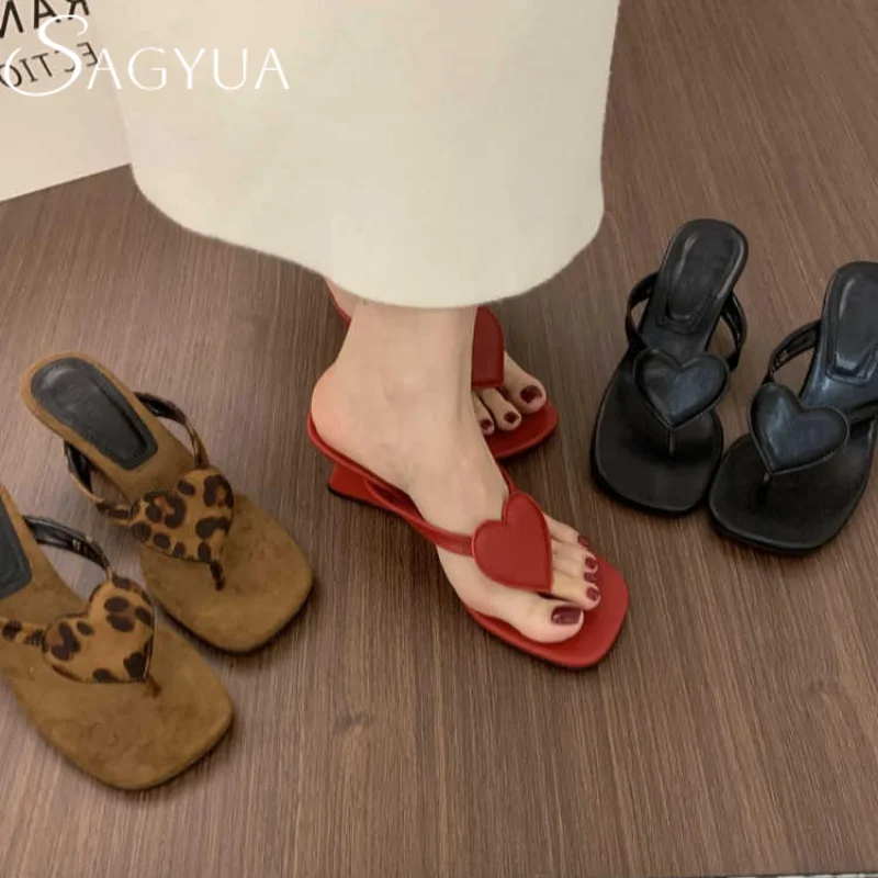 

Leopard Heeled Slippers Women Sandals Casual Flip Flops Shoes 2025 Trend Summer Square Toe Loafers Clip Toe Comfort Sandalias