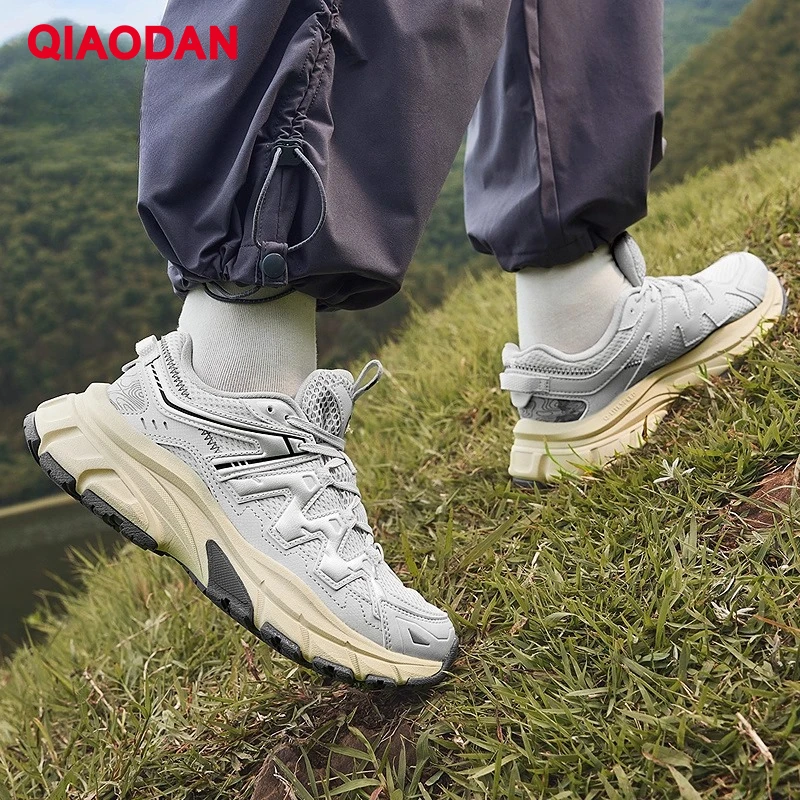 

QIAODAN Sport Shoes for Women 2025 Autumn New Comfortable Breathable Walking Shoes Outdoor Non-slip Ladies Sneakers QXF192254903