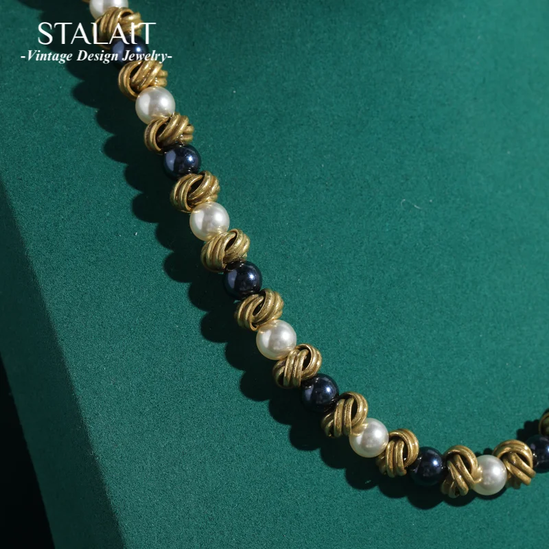 

Vintage Necklaces Baroque Style Antique Jewelry Black Bead Pearl Collar Gold Color Knot Fashion Accessories For Women Cocktail