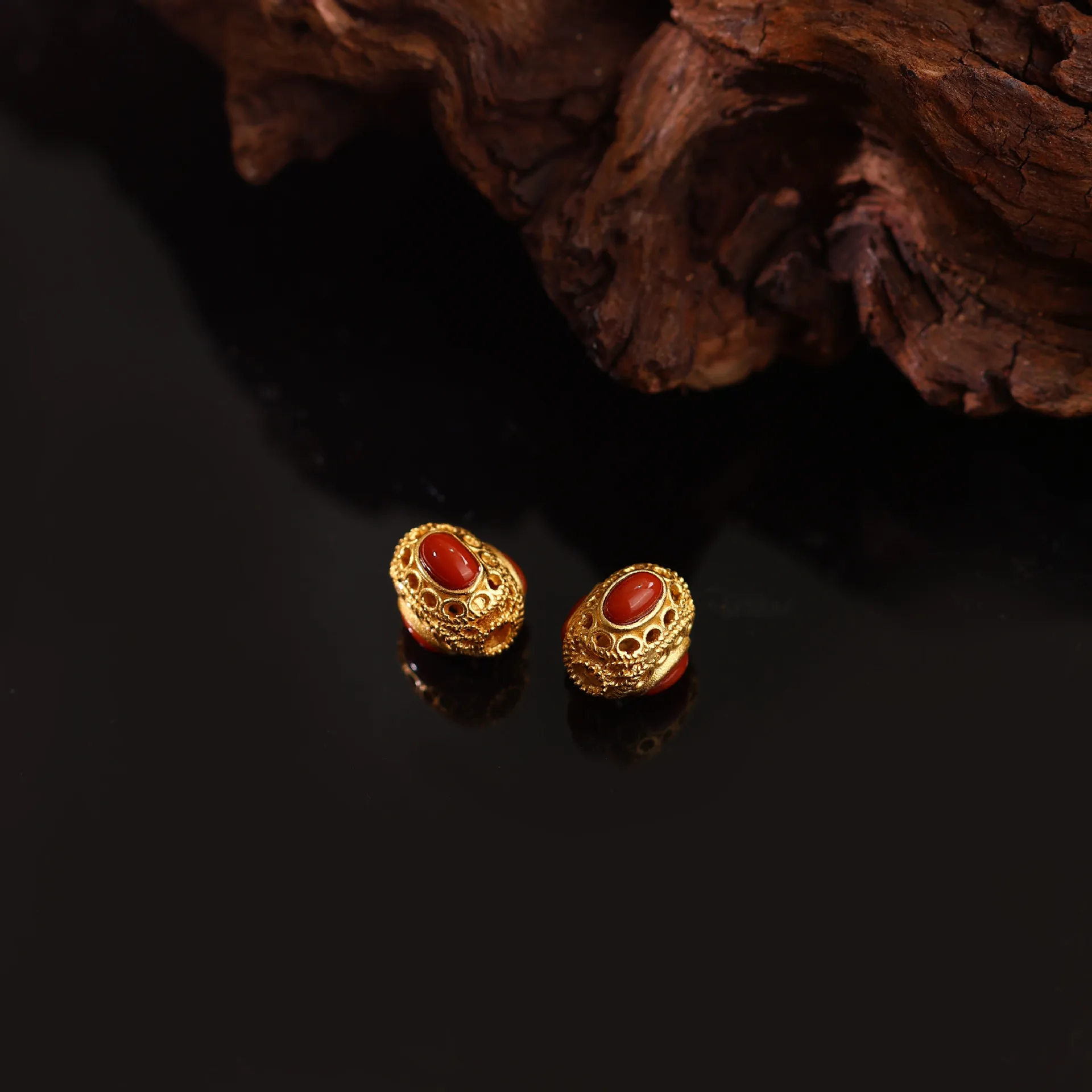 Chinese Style Auspicious Lucky Wealth Attracting S925 Sterling Silver Gold Plated Hollow Red Agate Spacer Beads Blessing Diy Bra