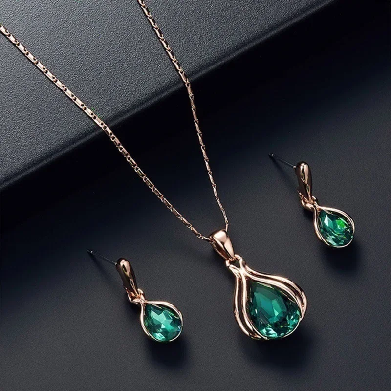 Fashion3pcs/set Water Drop Shape Green or Blue Color Imitation Crystal Pendant Necklace Earrings Elegant and FashionableFor Wome