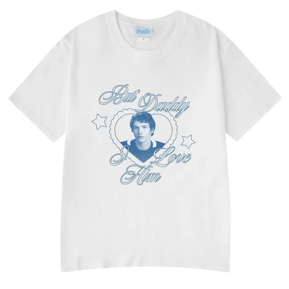 Vintage Fashion Tee…
