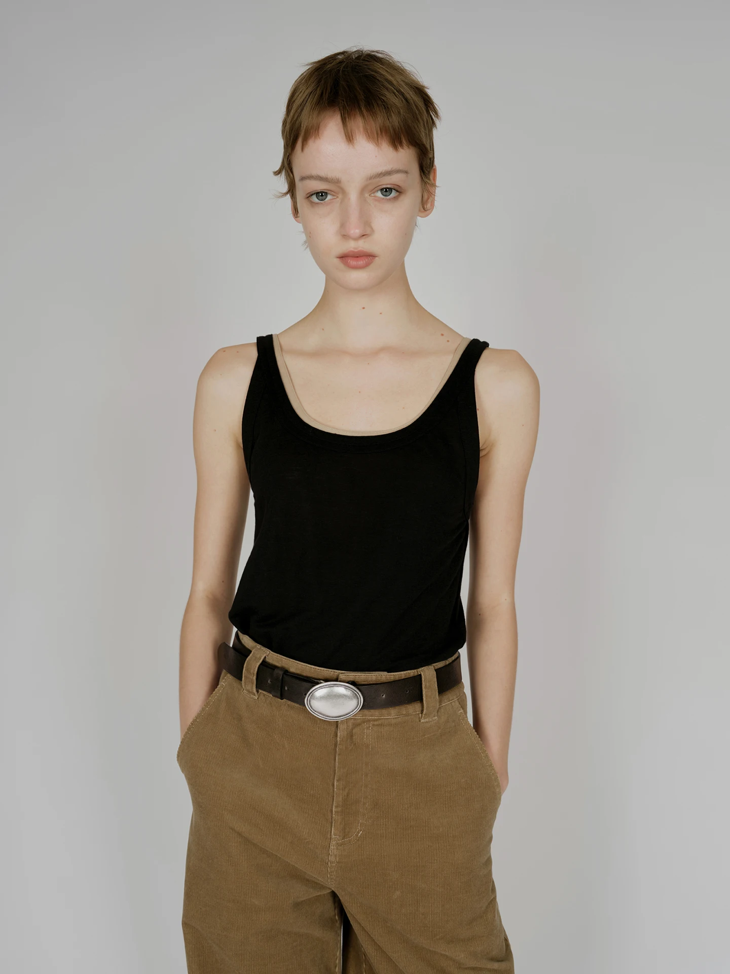 

YOEYYOU женский жилет с низким квадратным воротником и U-образным вырезом, простой универсальный жилет на раннюю осень, Новое поступление, полиэфирное волокно