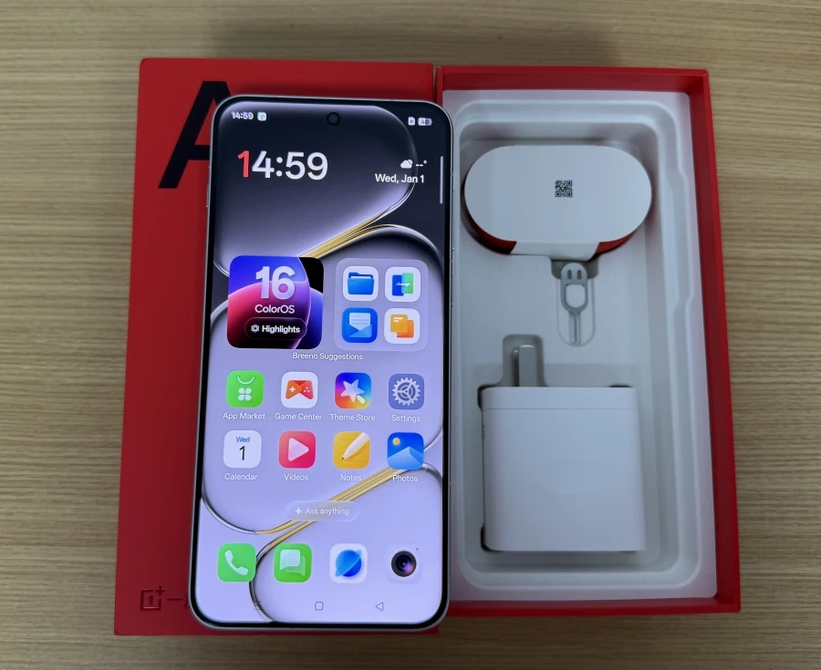 Unlocked Oneplus Ace 6 5G Smart Phone 6.83‘’ AMOLED Screen 7800mAh Battery 120W Super Charge 50MP Main Camera NFC Google Play