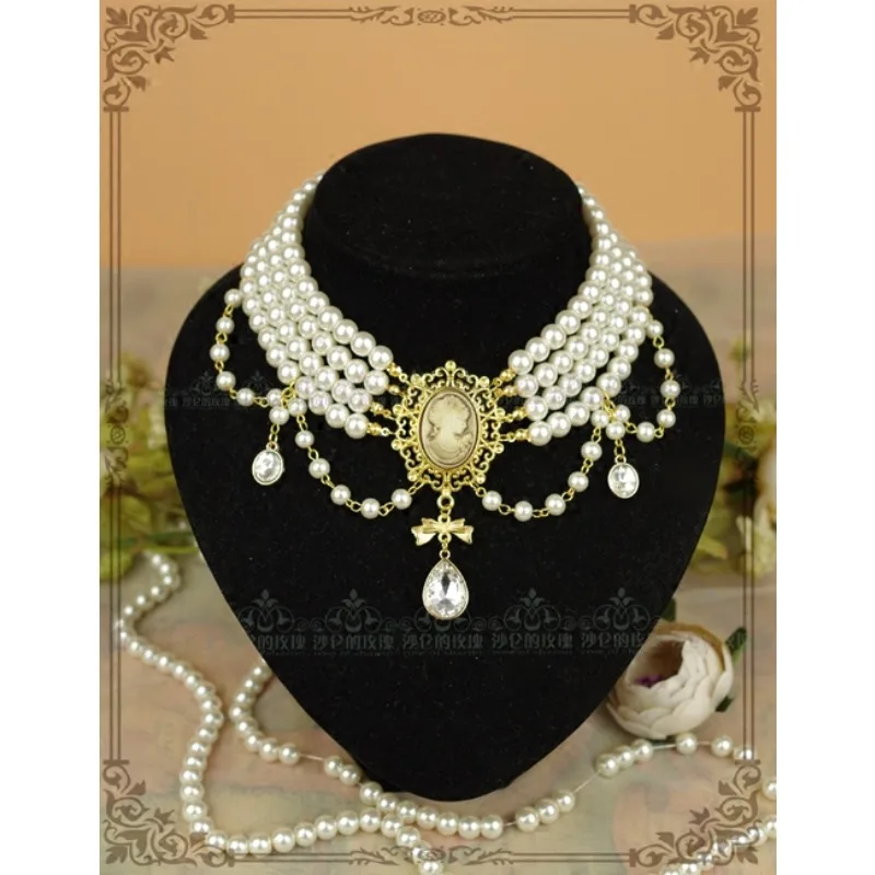 splendida-collana-di-perle-multistrato-design-originale-elegante-collana-da-cerimonia