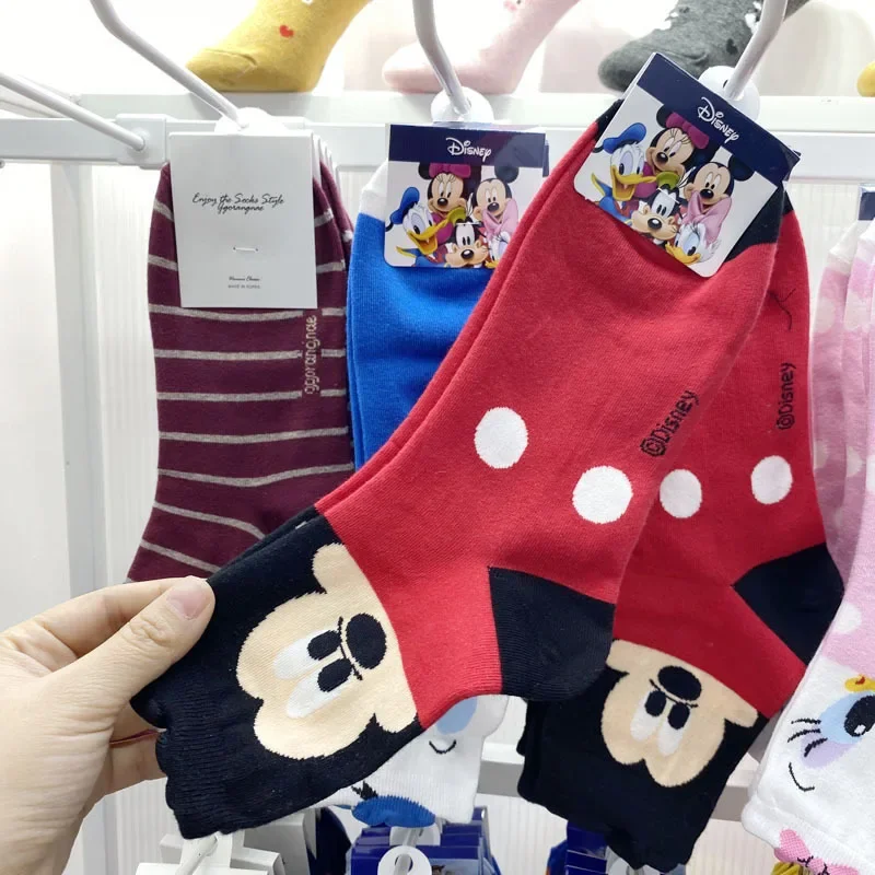 Calcetines de algodón con dibujos animados para niña, medias de Mickey, Pato Donald, Minnie, Stitch, Disney