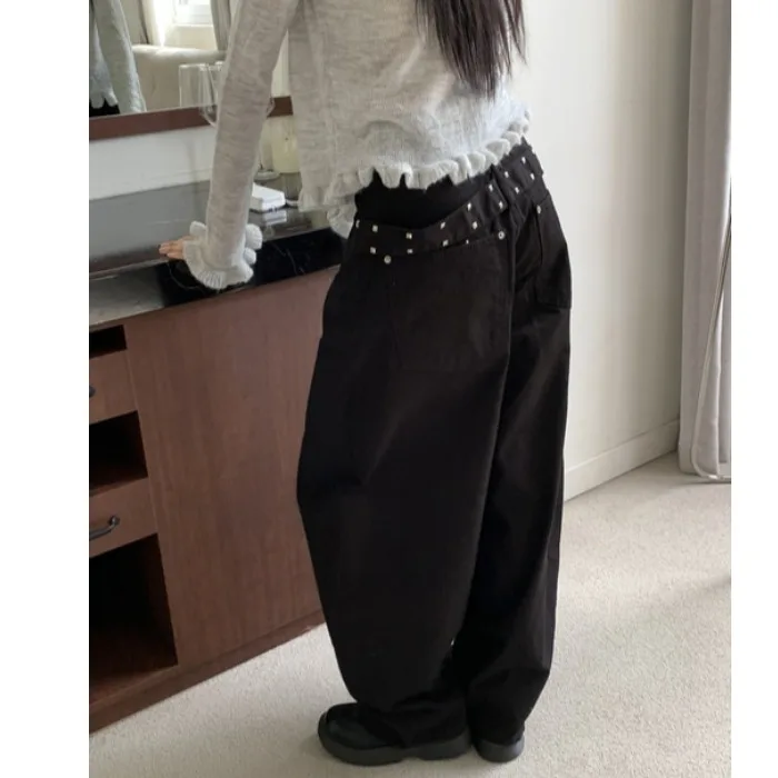 Retro Studs Rivet Back Waist Belt Design Loose Wide Leg Jeans Casual Style Natural Waist Long Pants Cotton 100% No Stretch
