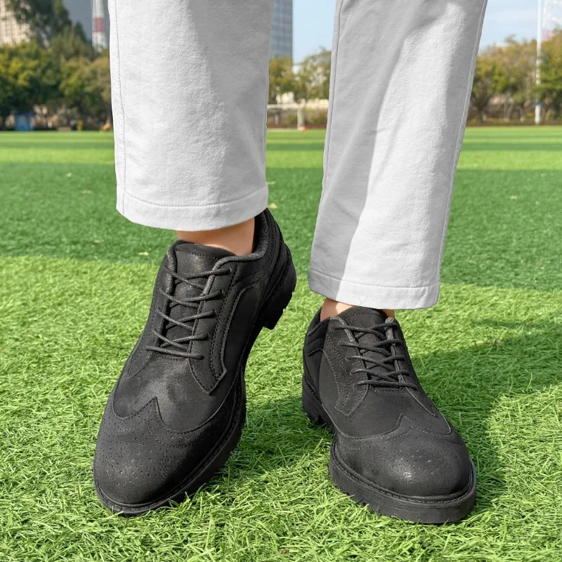 2026 Men's Outdoor Lawn Golf Shoes Lightweight Wear-resistant Comfortable Training Shoes Large Size Multi-color Sports Shoes
