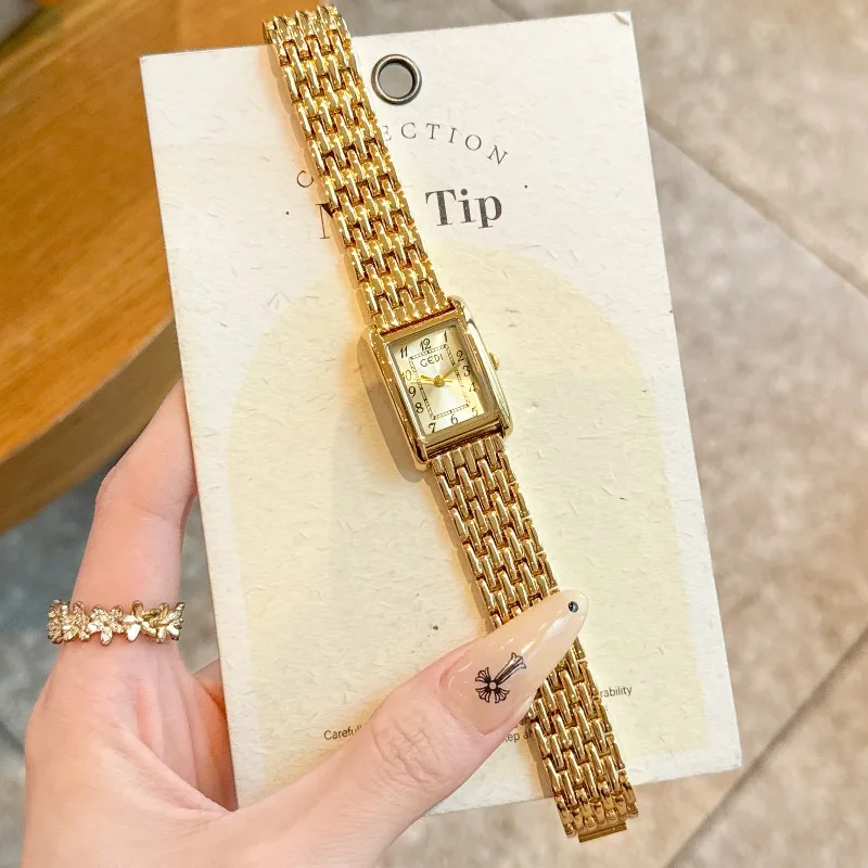 Fashion Ladies Analog Quartz Watch Luxury Golden Square Dial Metal Chain Women Bracelet Wristwatch Elegant Dress Jewelry Watch