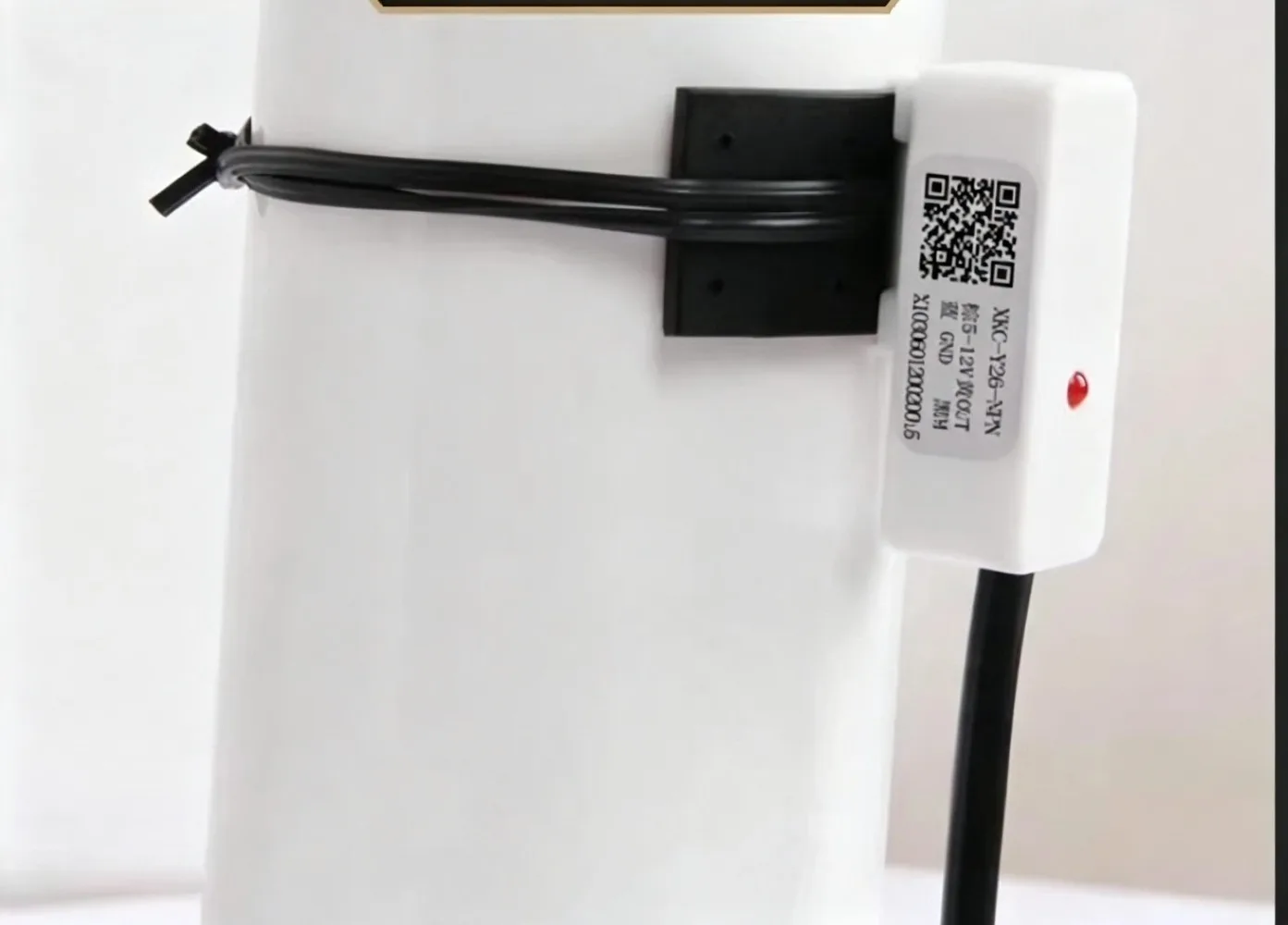 Liquid level sensor XKCY26 patch type water tank pipeline liquid sensing switch detection non-contact water level gauge