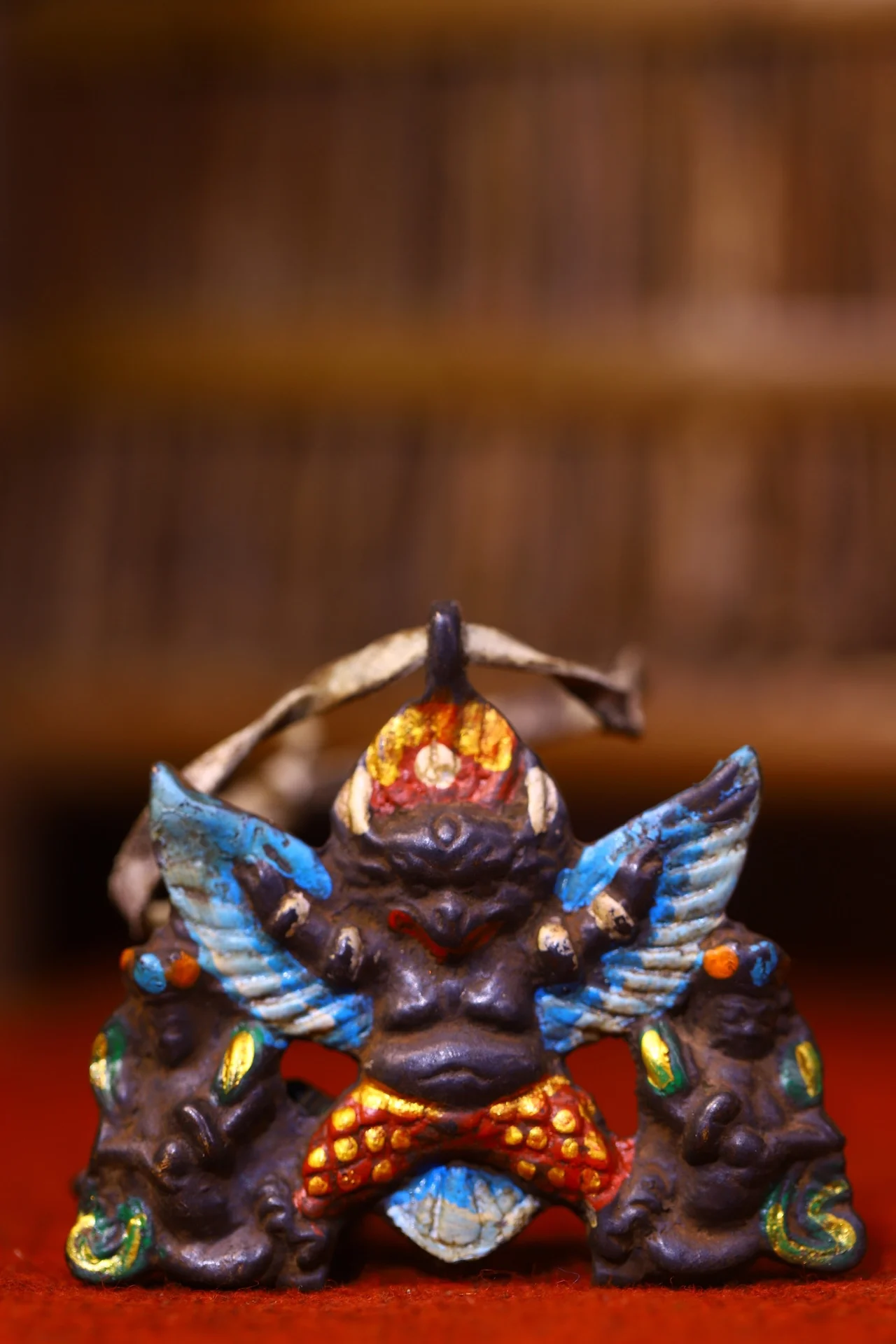 

3"Tibetan Temple Collection Old Bronze Painted Cinnabar Garuda Dhwaja Buddha Card Pendant Amulet Town house Exorcism