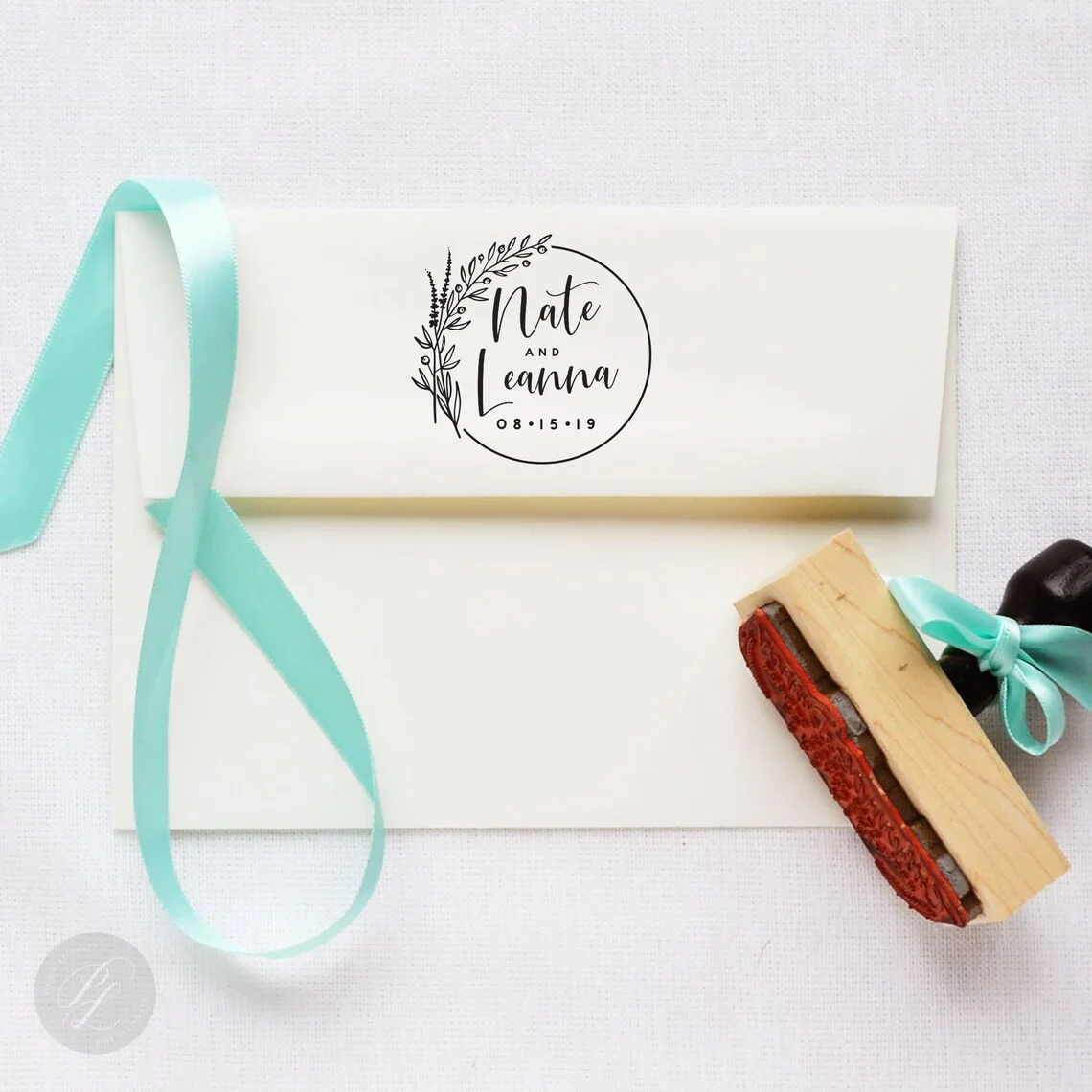 Personalized Wedding Logo Stamp Wood Block Rubber Stamps Small Business Company Branding Stamp Custom Packaging Seal