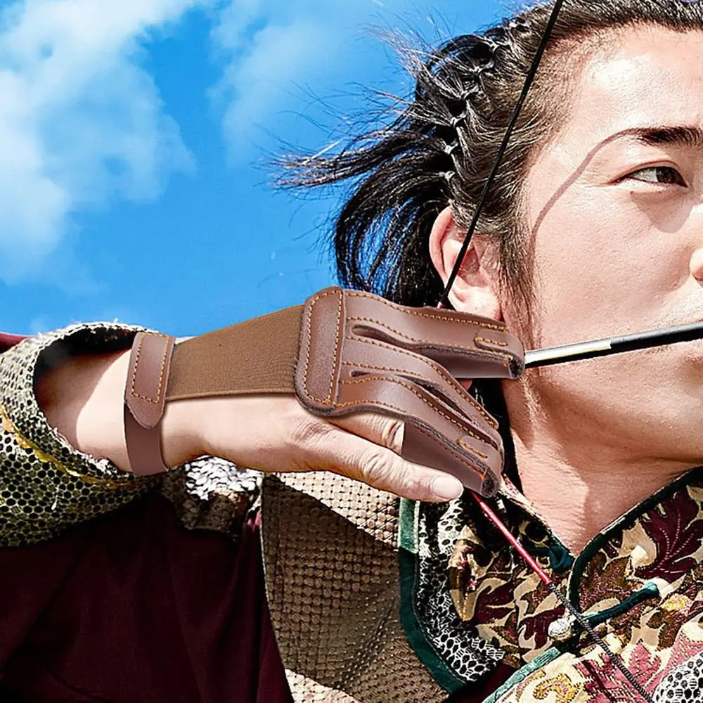 Professional ปรับยิงธนูถุงมือนิ้วมือสวมใส่ Cowhide Archery Finger Guard หนังยิงธนูถุงมือป้องกัน