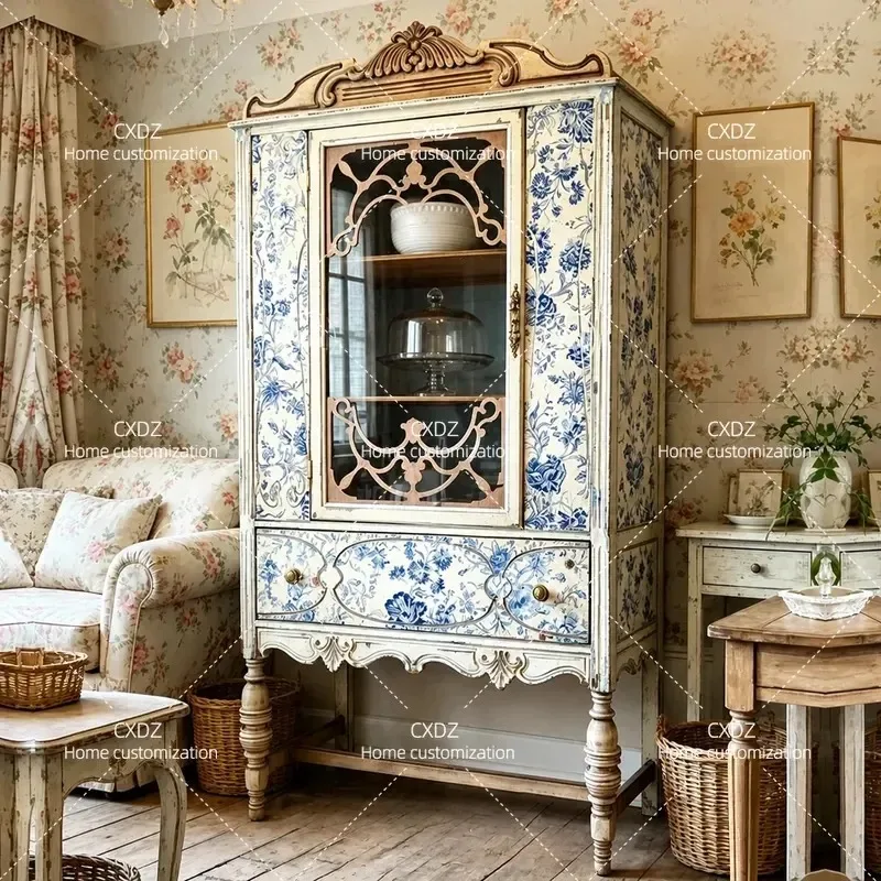 Retro Blue and White Porcelain Pattern Solid Wood Side Cabinet with Glass Door Display Storage for Dining Room European Style