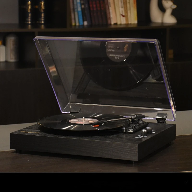 2026 Home Retro European Style Wooden Vinyl Record Player with Built-in Speakers and Amplifier