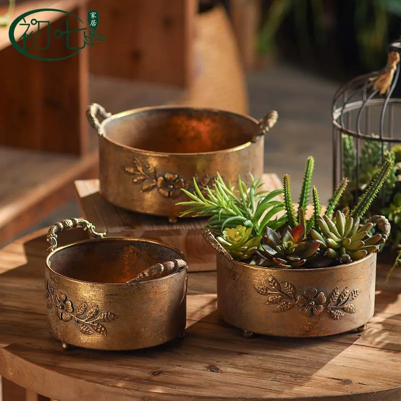 American retro and old metal flower pot set, carved binaural succulent flower pot, bed and breakfast balcony decorative flower d