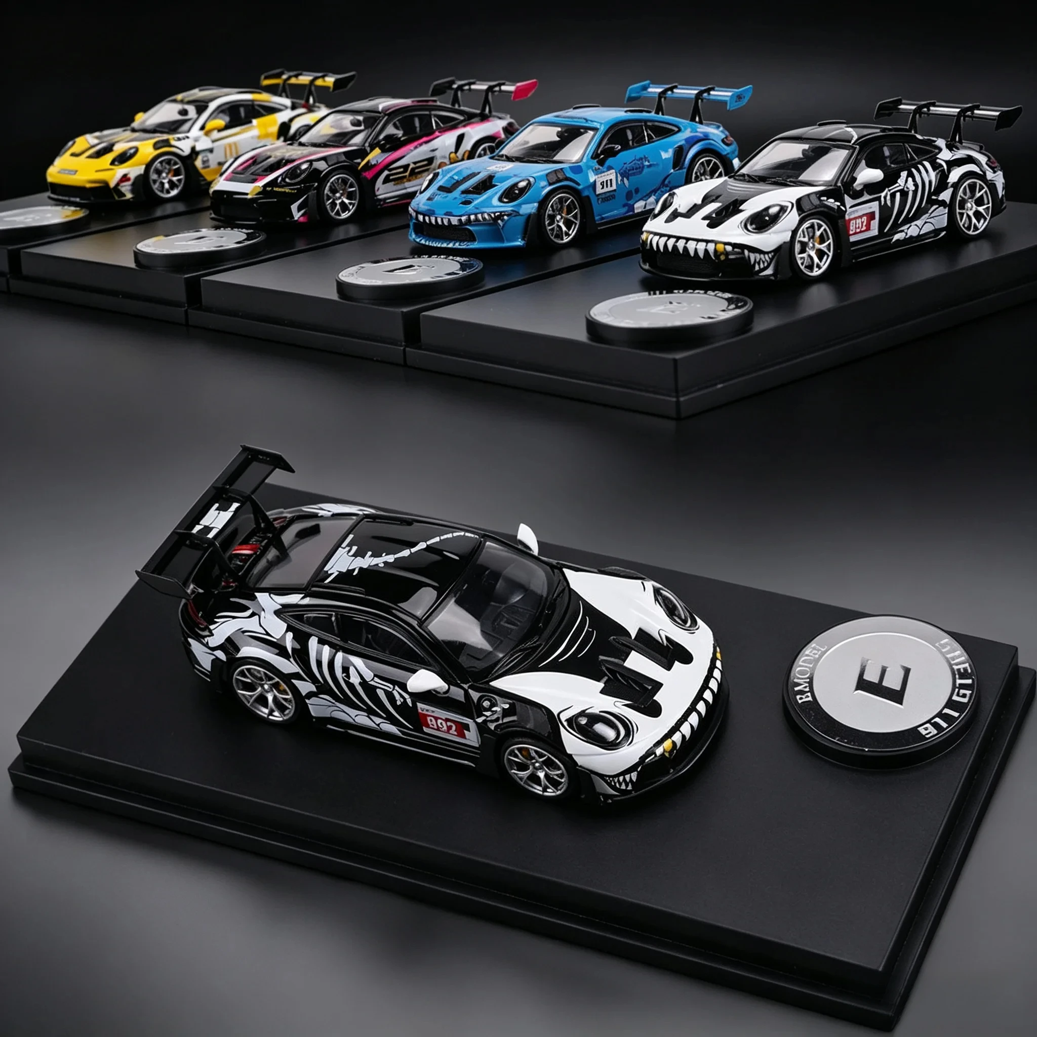 E Model 1/64 Porsche 911 GT3 RS 992 Bone Dragon Diecast Car Model Alloy Simulation Collection Toy Gift For Boys#peetyeee