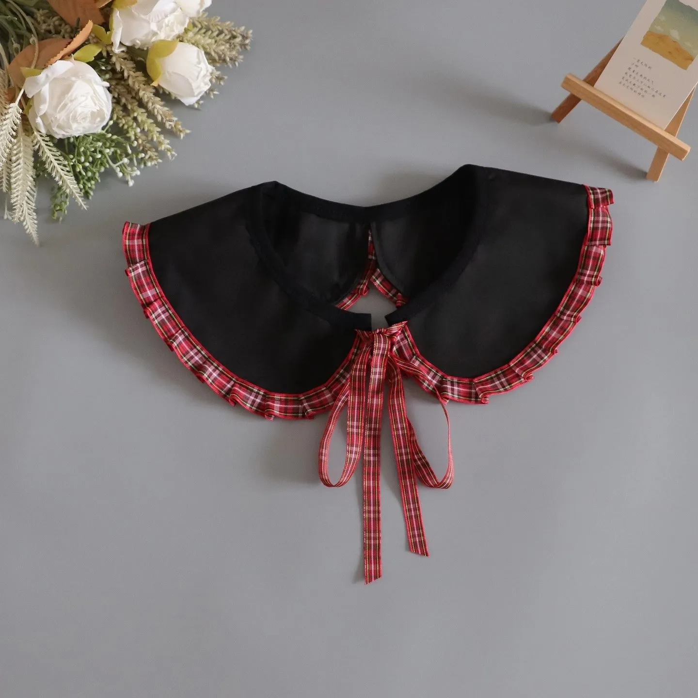 Fashion 2025 Women Girls Lolita Doll Shawl Fake Collar Embroidery Necklace Lapel Blouse Shoulder Wrap Short Capelet False Collar