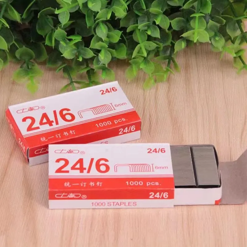 

Staples, Standard 1/4 Inch Length , 24/6, Jam Free Chisel Point Design, 1 Boxes Of 1,000 Staples,Fits Standard Staplers
