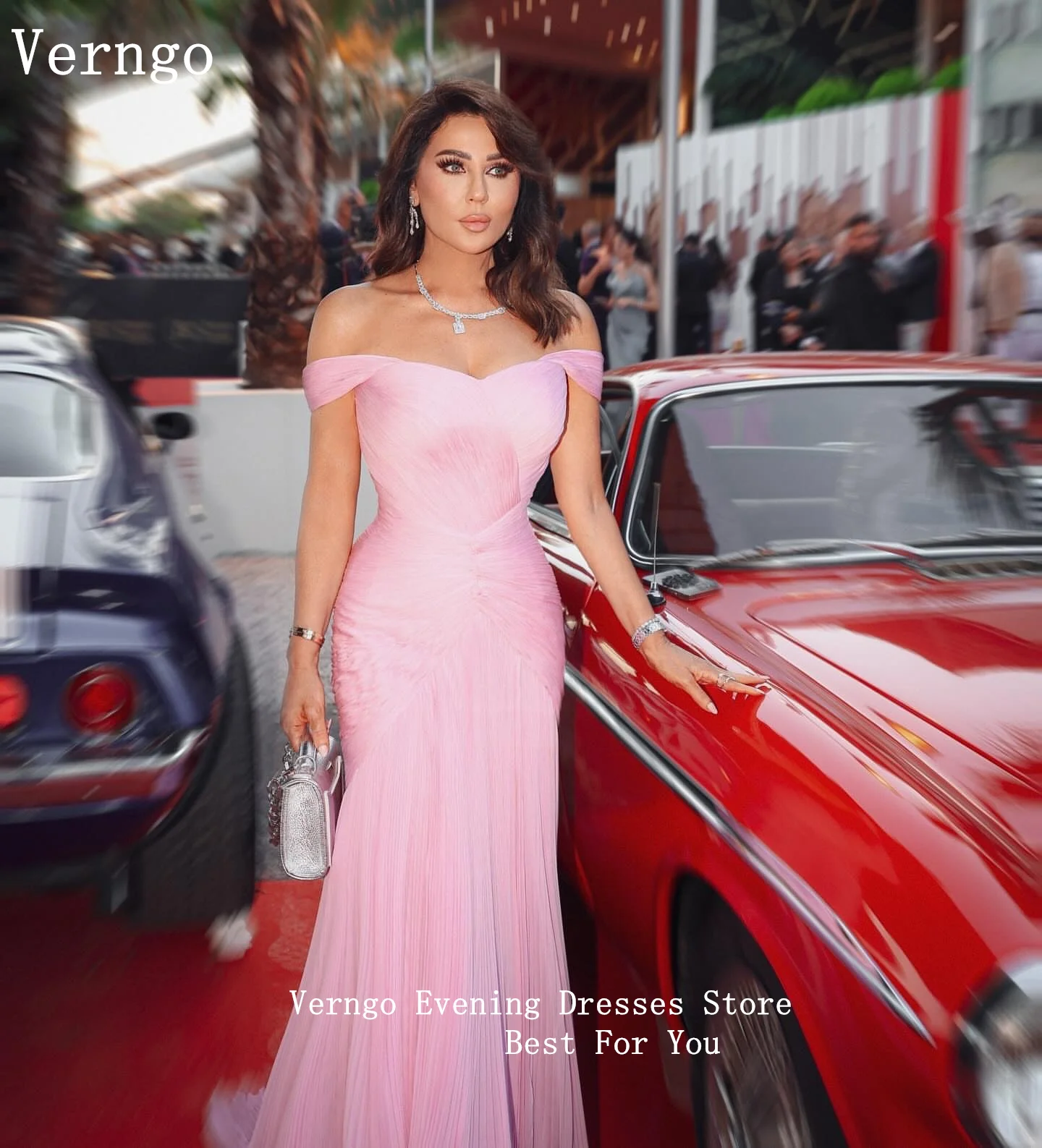 Verngo roze glanzende chiffon avondjurk strapless zeemeermin split formele gelegenheid jurken sexy prom feestjurken op maat