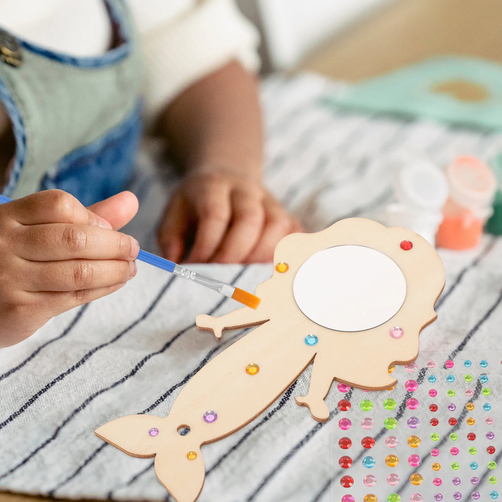 

1Set Mermaid Wooden Handheld Mirror Unpainted DIY Craft Painting Decorative Small Mirror Mirrors Handmade Craft Mold