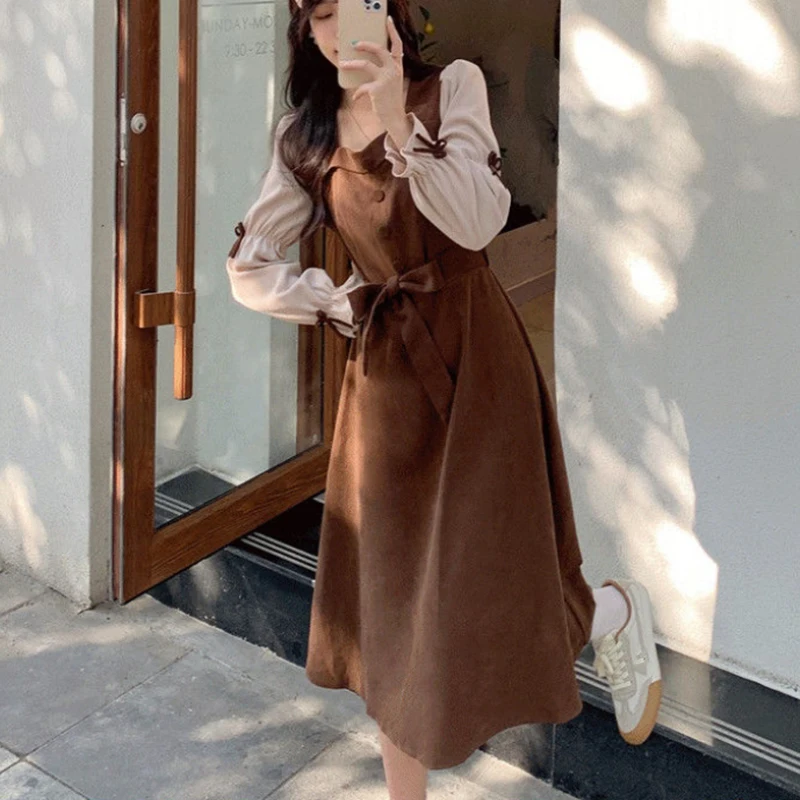 French Style Square Collar Flare Sleeve Dresses Women Vintage Waist Red Corduroy Dress Woman 2023 Autumn Patchwork Midi Dress