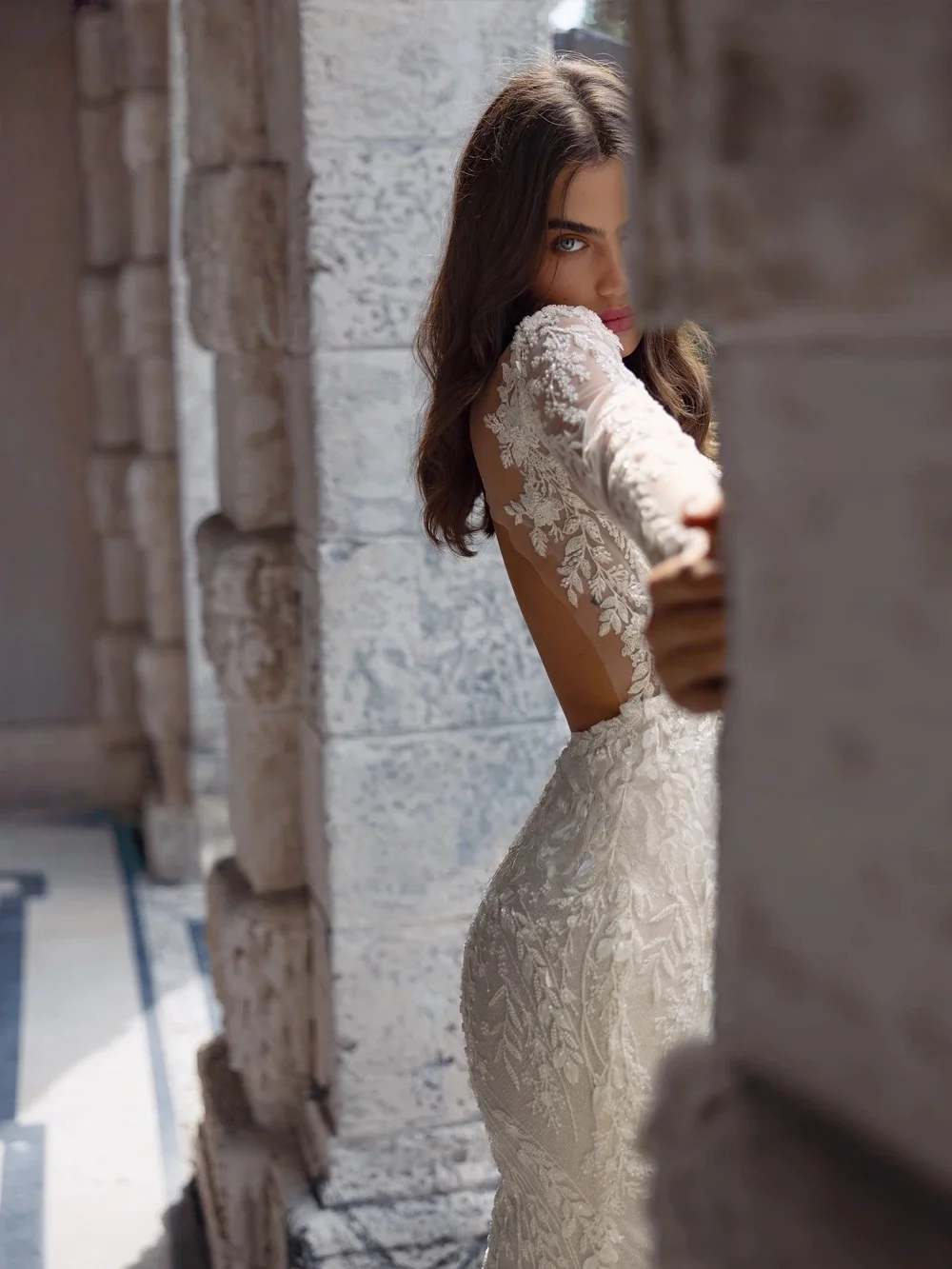 Aangepaste romantische bloemenapplicaties Sweetheart illusie halslijn terug trouwjurk romantische 2-in-1 zeemeermin bruidsjurken trein