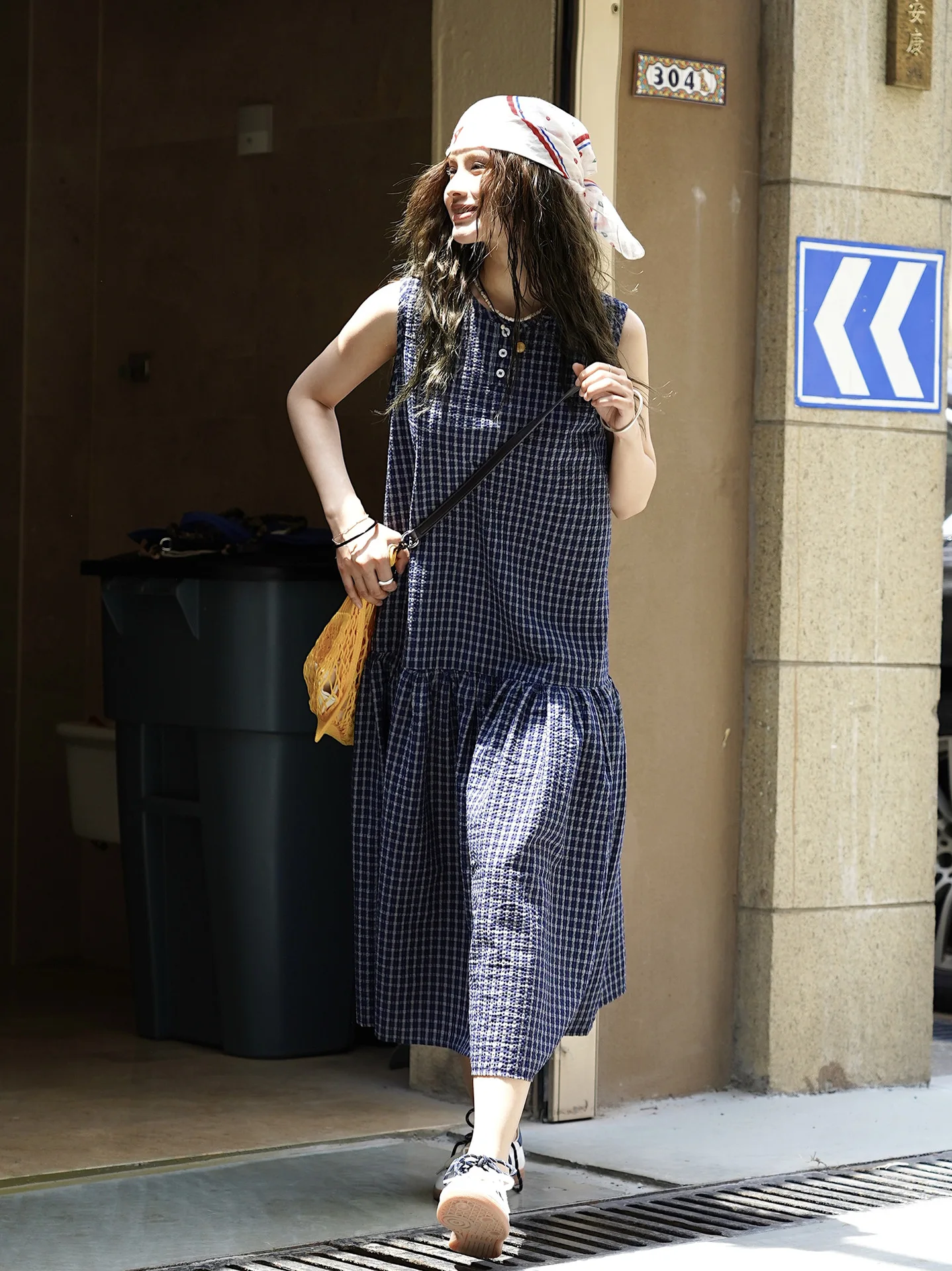

Spring and summer women's casual plaid round neck sleeveless loose dress