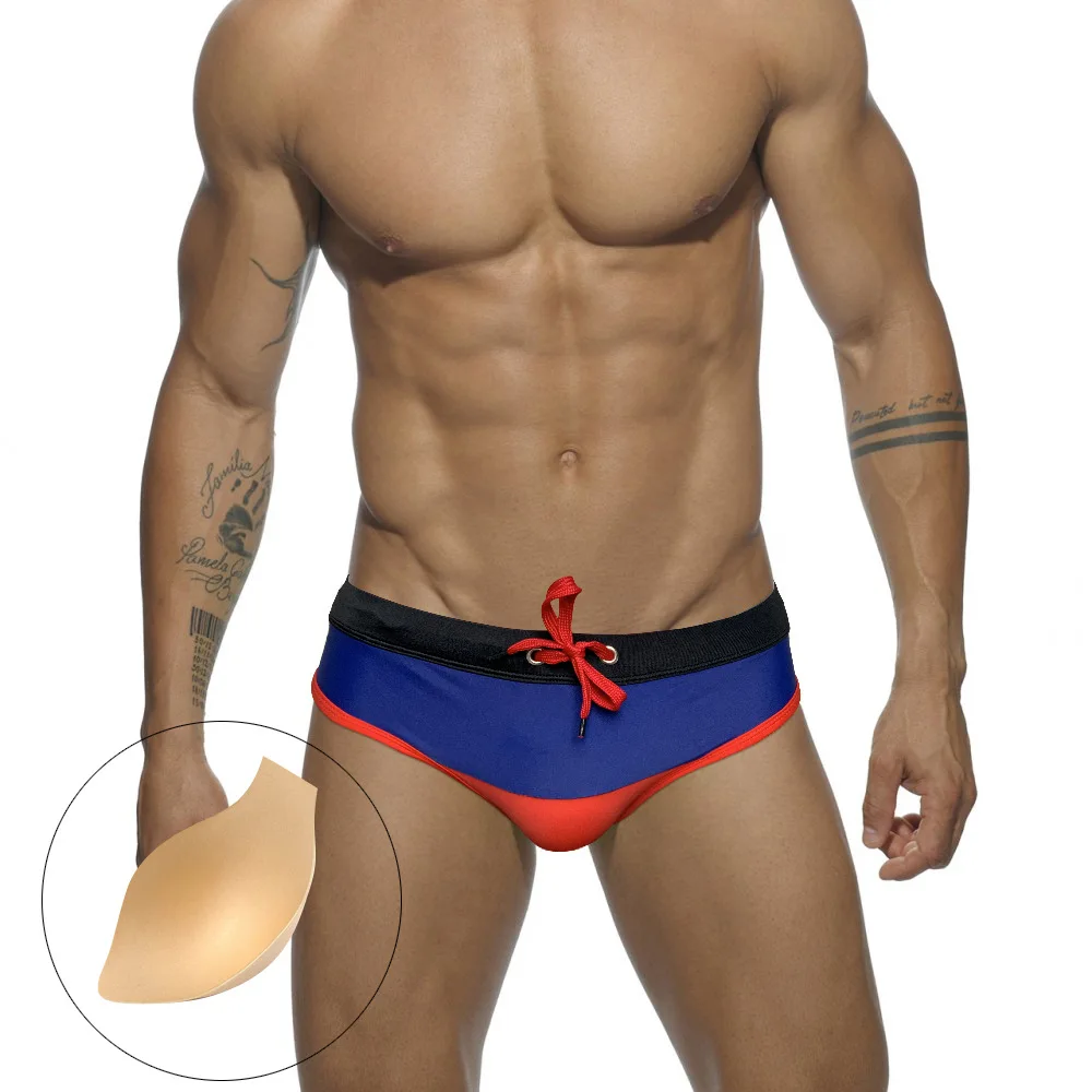 Triangolo da uomo 2025 costume da bagno moda europea e americana costume da bagno professionale a vita bassa con coppa sportiva attillata 10046zb