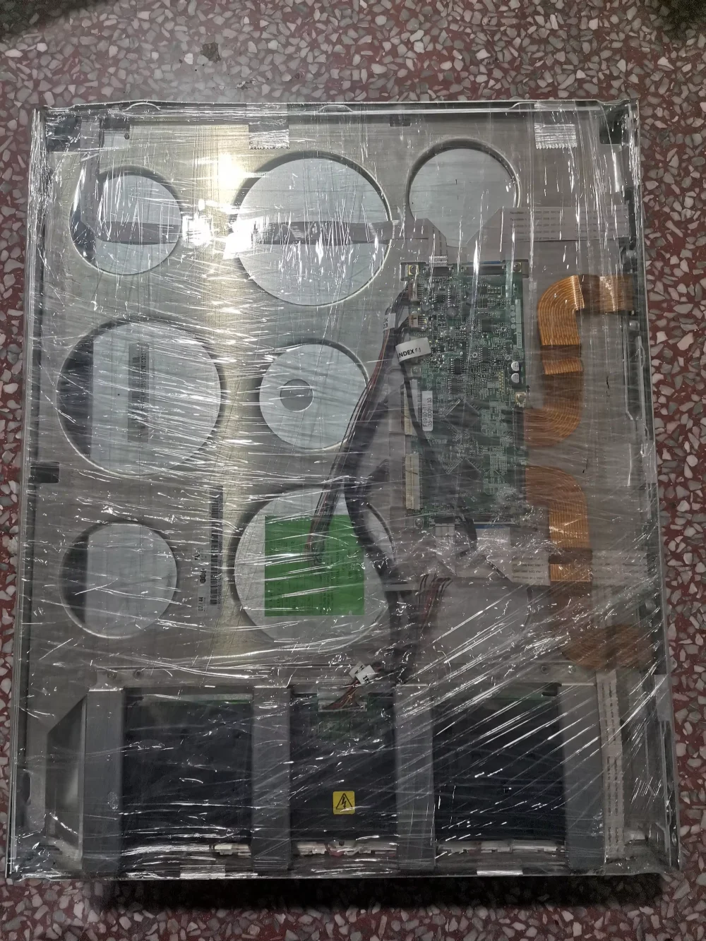 

Оригинальный ЖК-экран IAQS80F