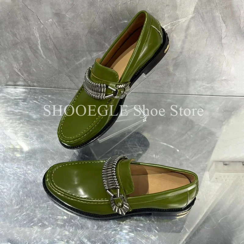 Fashion Green Men\'s Shoes Round Toe Metal Buckle Design New Full Dress Men Shoes Retro Stylish Slip-on Spring Summer Loafers