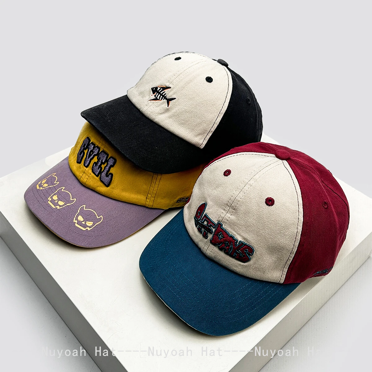 Unisex Color Block Fish Bone Letter Embroidery Baseball Cap Sunshade Retro Peaked Caps Fashionable Ins Style for Men And Women
