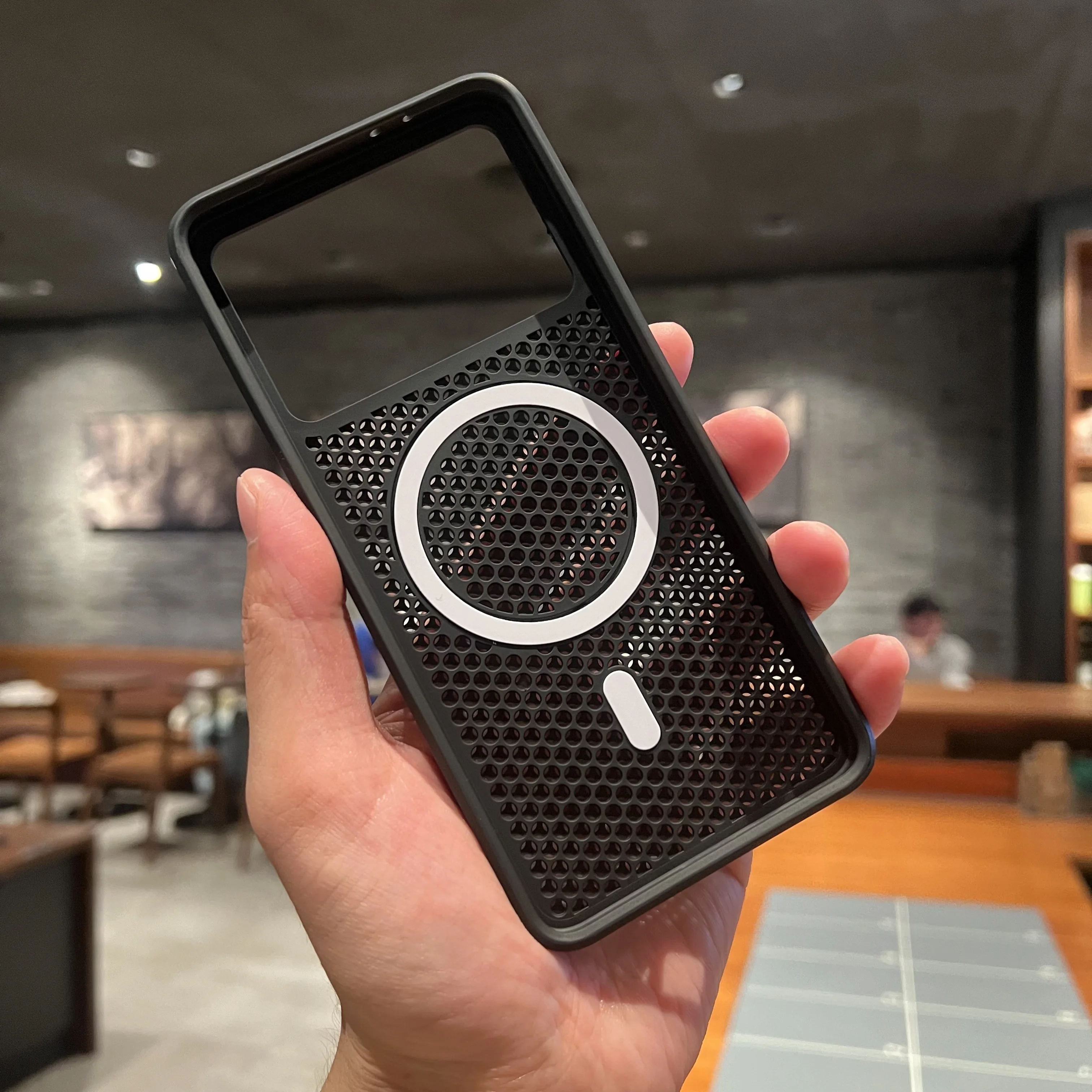 Para Xiaomi Poco F6 Pro funda panal disipación de calor cubierta trasera magnética transpirable para Xiaomi Poco F6 Pro Shell