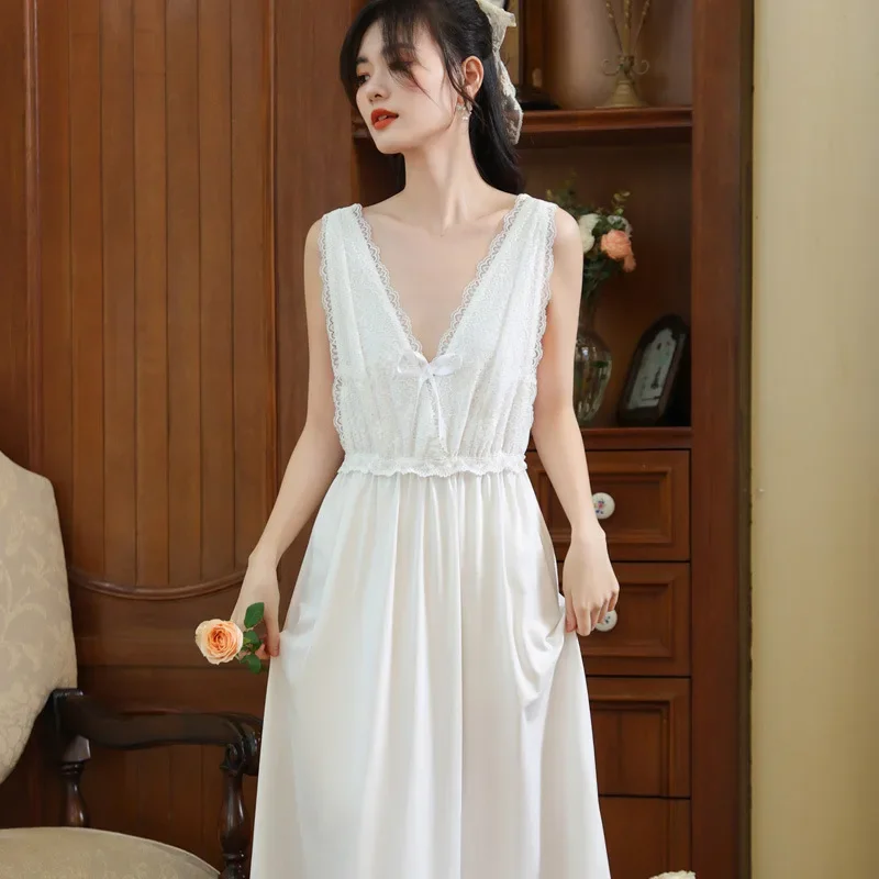 فستان نوم نسائي بدون أكمام صيفي دانتيل قطني طويل ثوب نوم مثير بياقة على شكل V فستان نوم نحيف بقصة منخفضة ملابس نوم للأميرات