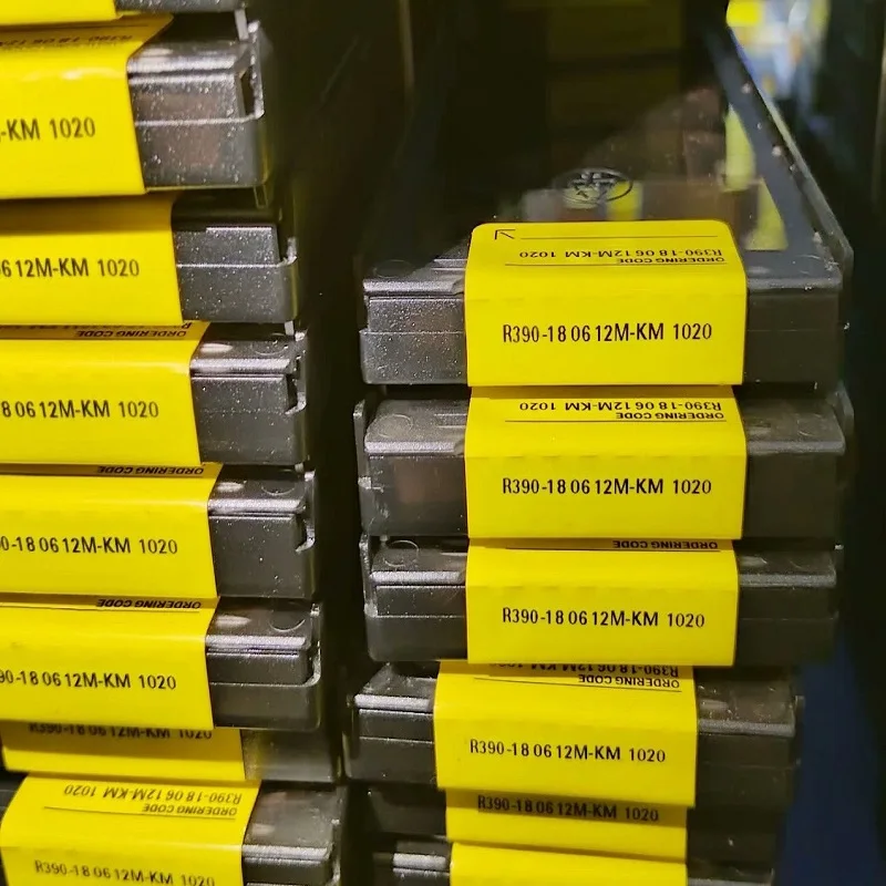 

Hard alloy cutting blades R390-180612M-KM 1020