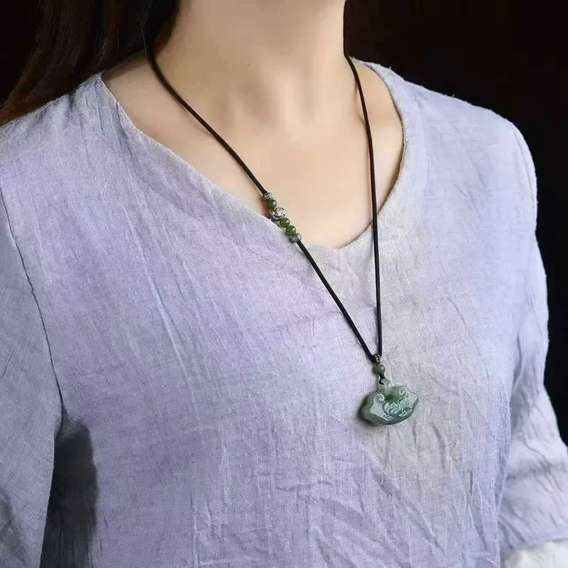 Natural Hetian Jade From Qinghai, Carved Into A Lock Pendant, Is Fine, Smooth, Of Impurities And Cracks