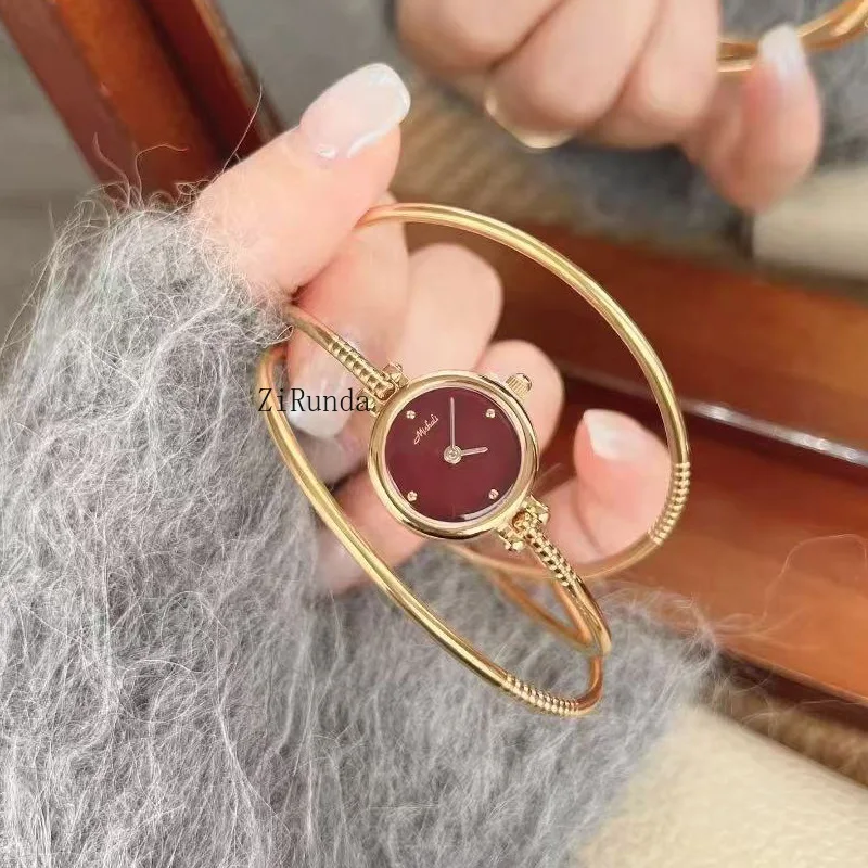 ساعة كوارتز بسوار ساعة عصرية للنساء بحزام فولاذي صغير نحيل وساعة احترافية للأعمال #4