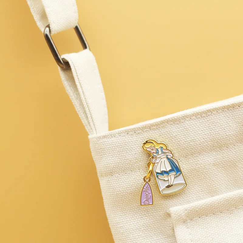 Disney Alice In Wonderland Enamel Pins Girl Princess Brooches Bag Clothes Lapel Pin Alice Badge Jewelry Gift for Kids Friends