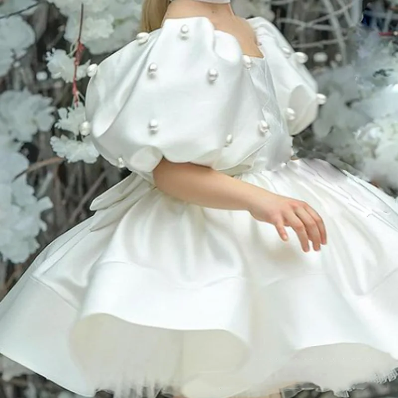 

Baby Girls Birthday Dress Kids Elegant Retro Princess Dresses New Fashion Puff Sleeve Pearls Prom Dress for Girl Party Clothing