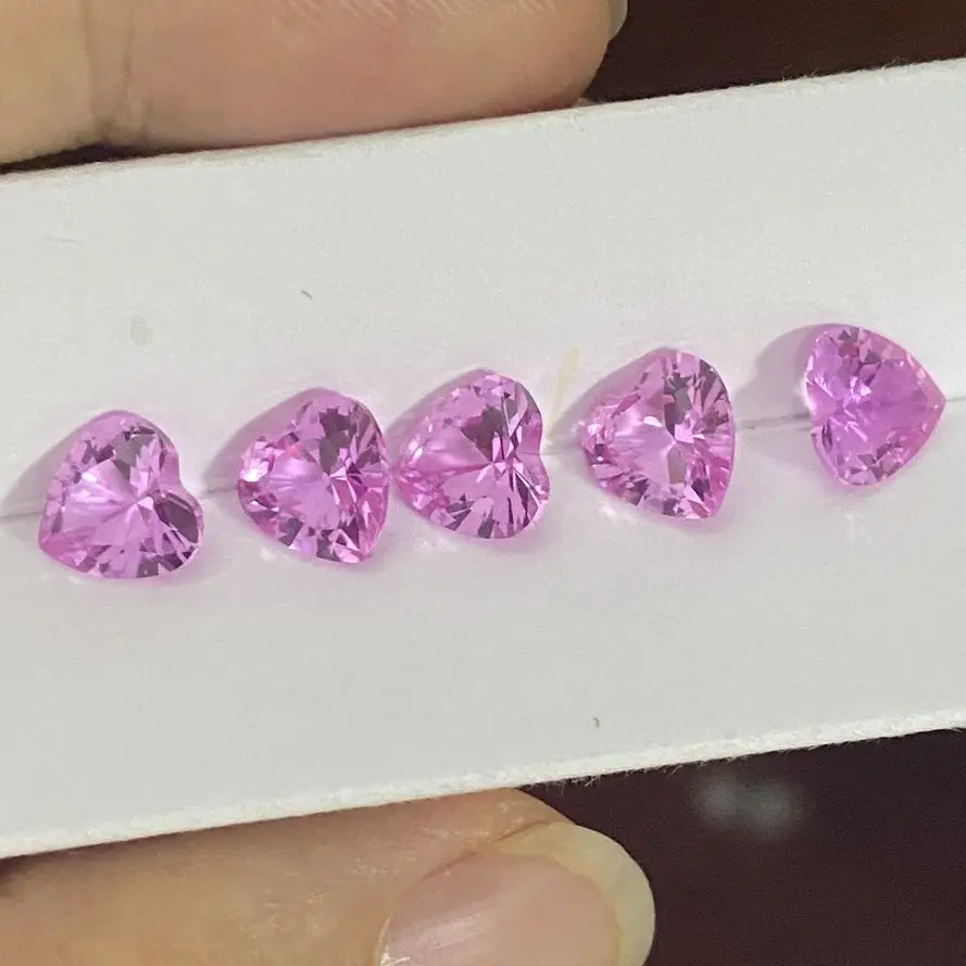 4x4mm-10x10mm Heart Cut 2# Pink Corundum Synthetic Gemstone Wholesale Price