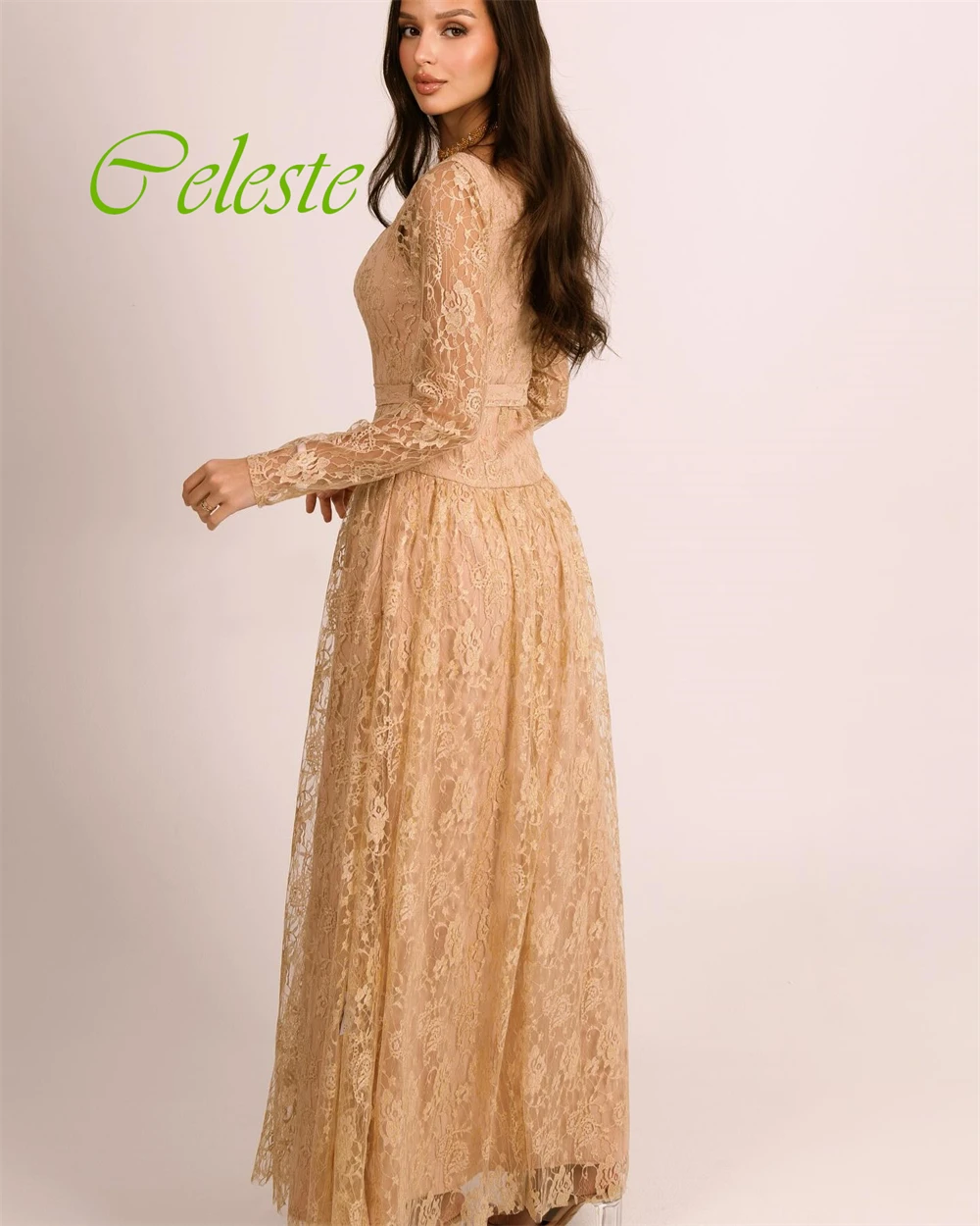 تخصيص طول الكاحل ألف خط مغرفة مساء اللباس الدانتيل أزياء الزنانير فستان العودة للوطن الكلاسيكية والحديثة فساتين المشاهير