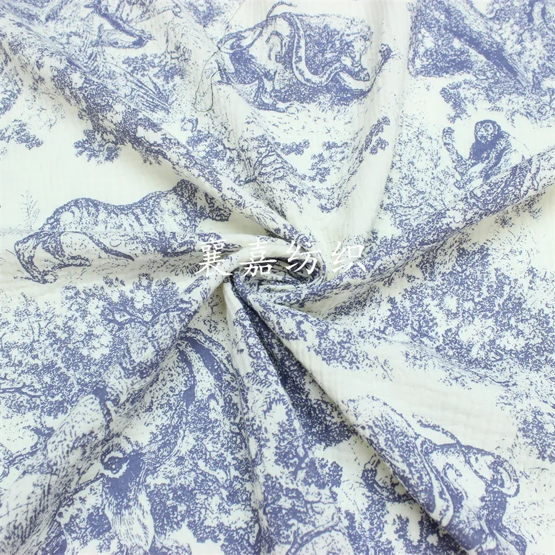 

Double Layer Cotton Gauze, Nordic Jungle Beast Printed Fabric, Children's Pajamas, Home Clothing Fabric