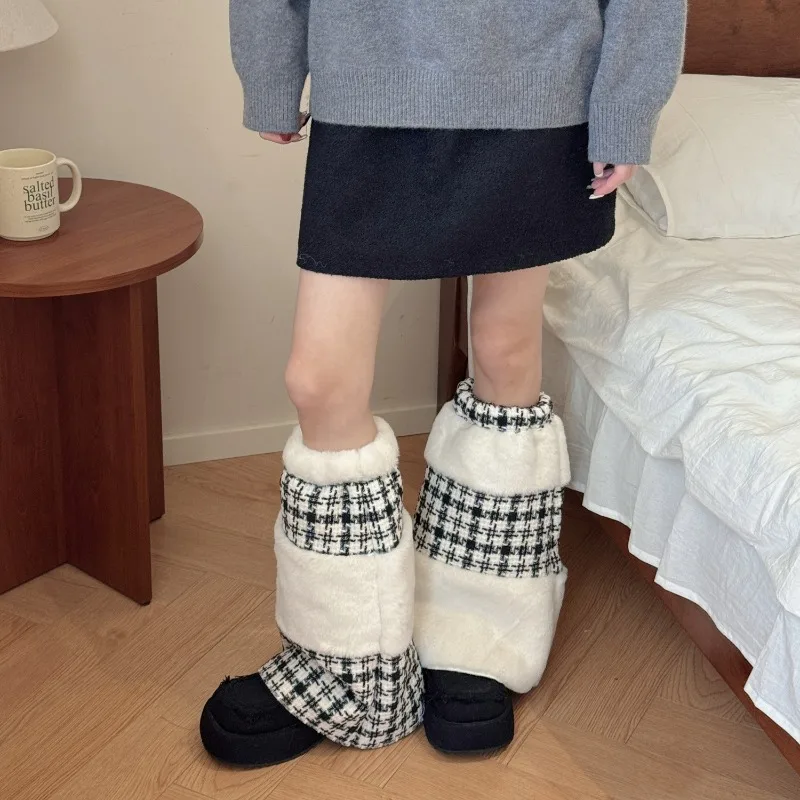 女性の暖かい靴下ニットレトロレッグプロテクター厚く暖かい足グレールーズソックスセット新しいスタイル