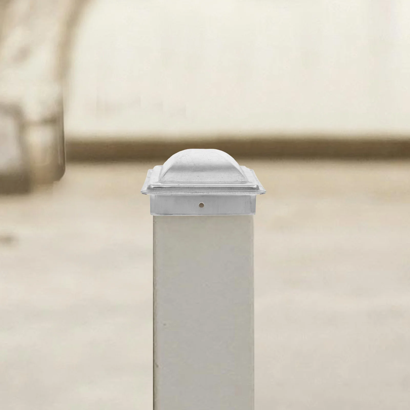 

4Pcs Fence Post Caps Metal Durable Pyramid Design Garden Deck Outdoor Fence Post Protector Decorative Cover Replacement