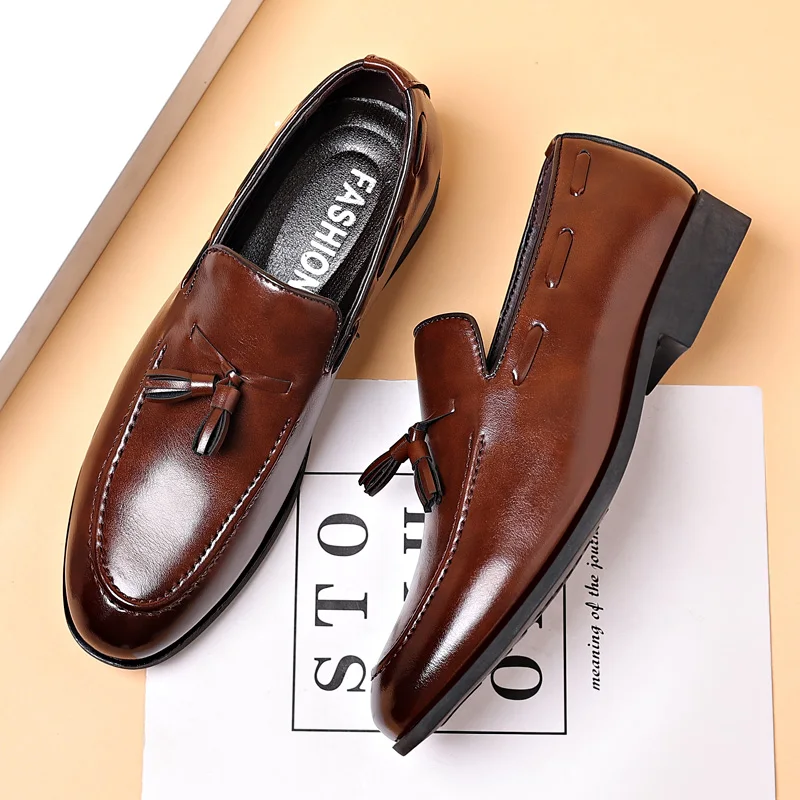 Men\'s Wedding Party Shoes Designer Style Dress Shoesfor Men Brand New Business Casual Shoes Slip onLeather Shoes Plus Size