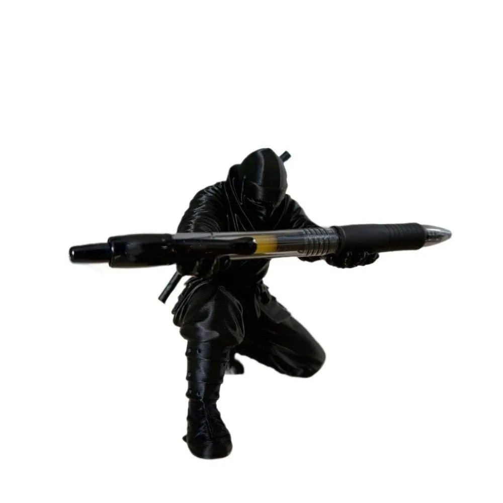 Exquisite Funny Ninja Ornaments Creative Decorations 3D Printing Warrior Ornaments Multi-functional Pen Holder Home Decor