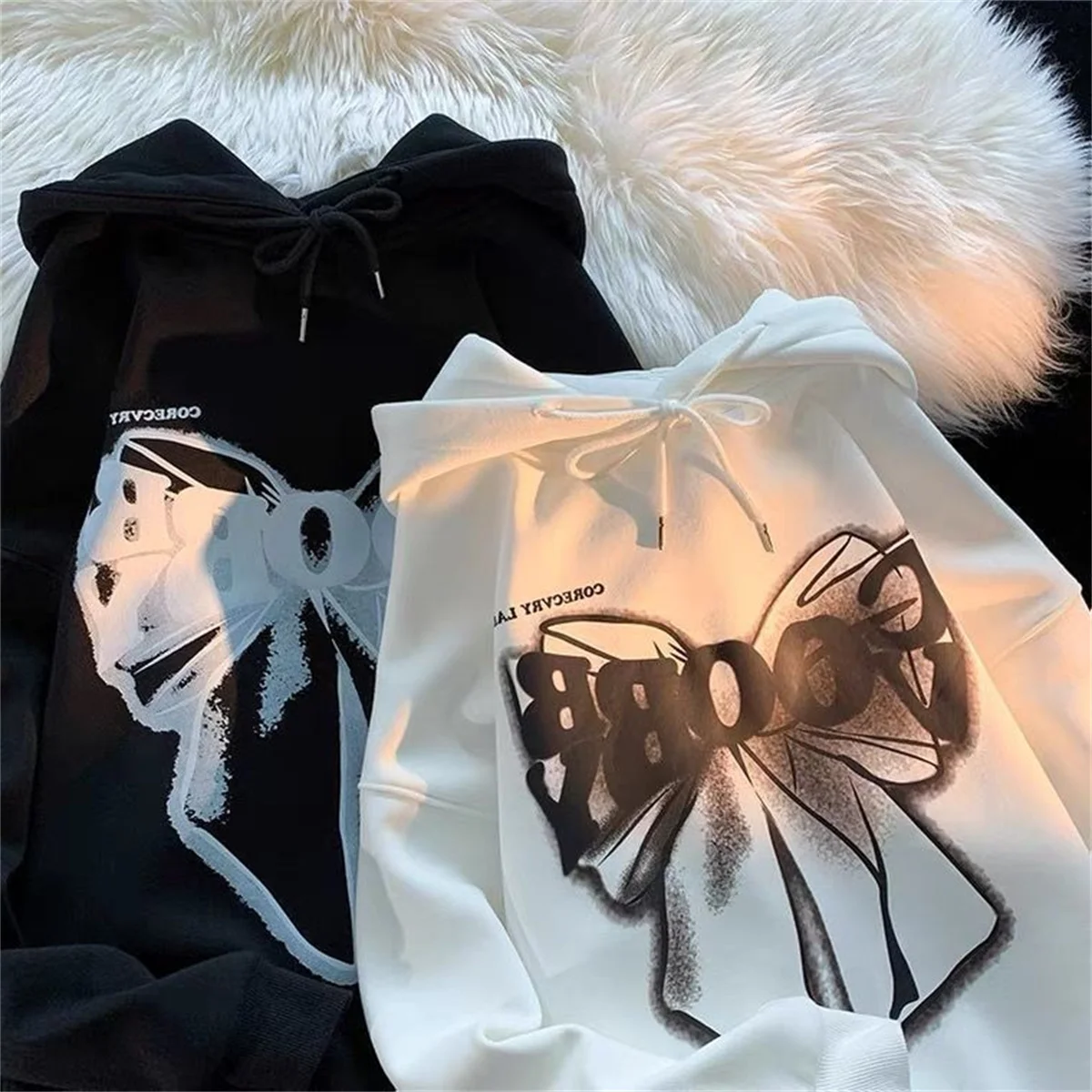 

Y2k Hoodie Aesthetic Clothing Butterfly Woman Clothes Hooded Sweatshirt Women's Top Y2K Gothic Clothes for Women Sweatshirt
