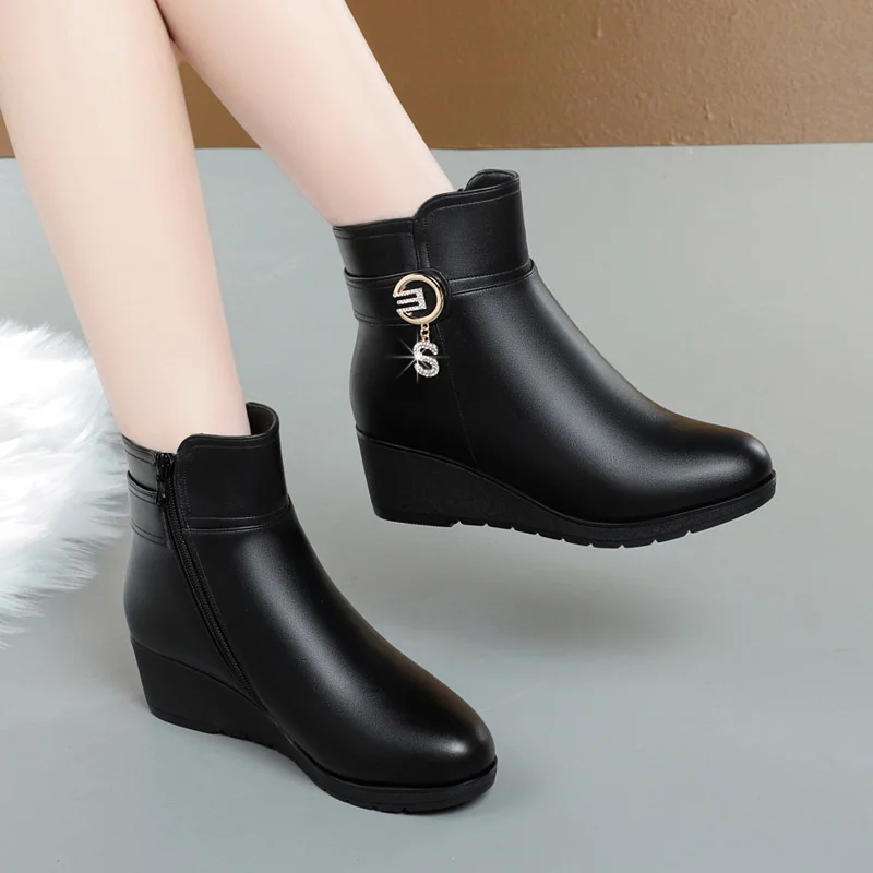 Winter Warm Women Wedges Thick Plush Ankle Boots Zipper Comfort Outdoor Snow Elegant Fashion Anti-slip Mother Cotton Shoes