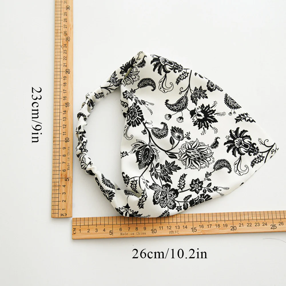 New Printed Leaf Bandana Headband Women\'s Elastic Triangle Headscarf Hair Bands Spring Summer Girl Fashion Decor Ties Hair Scarf