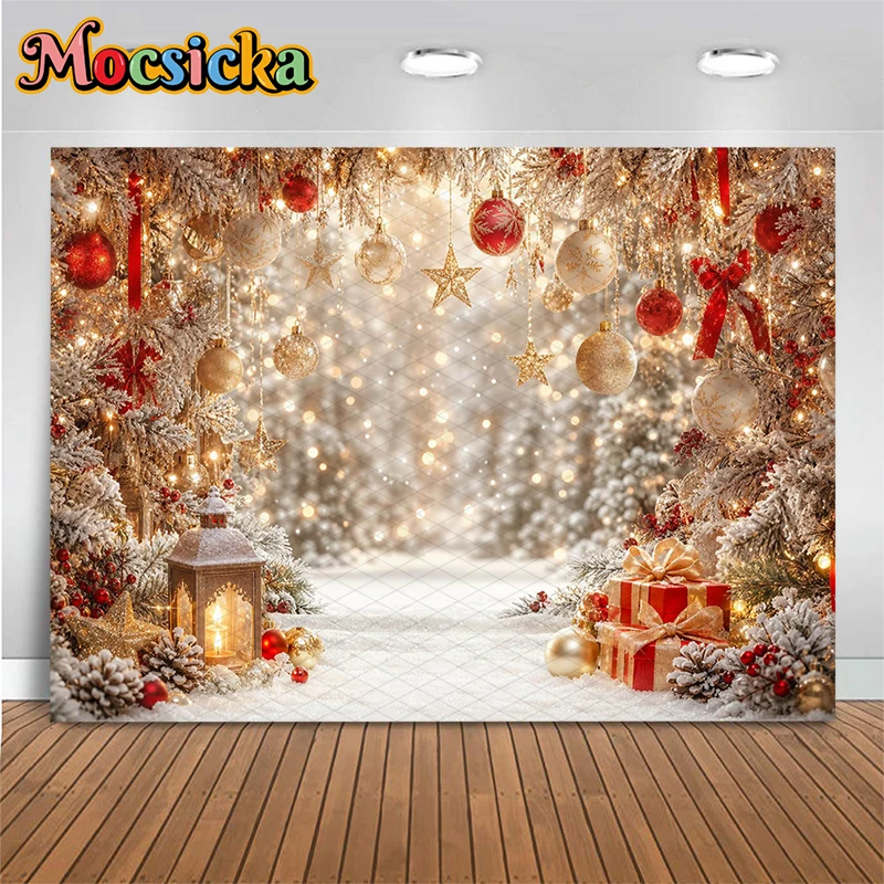 Mocsicka Weihnachts-Fotografie-Hintergrund, Winter, verschneit, rot, goldfarben, Kugel, Geschenk, Laterne, Wandteppich, Weihnachten, Familienporträt, Fotohintergrund